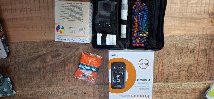 Bloedglucosemeter CareSens Premier, Sport en Fitness, Gezondheidsproducten en Wellness, Zo goed als nieuw, Overige typen, Ophalen of Verzenden