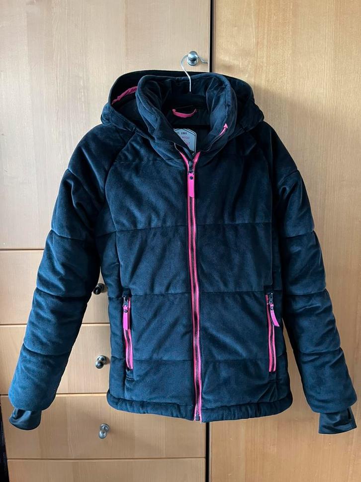 Skijas / Winterjas - Killtec maat 152, Kinderen en Baby's, Kinderkleding | Maat 152, Zo goed als nieuw, Meisje, Jas, Ophalen of Verzenden