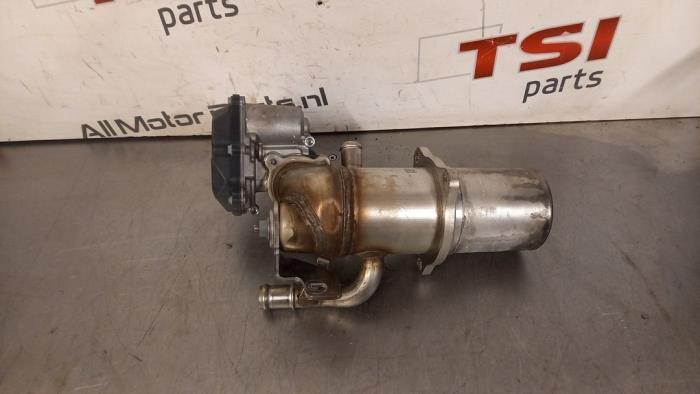 EGR koeler van een Audi A4, Auto-onderdelen, Uitlaatsystemen, Audi, Gebruikt, 3 maanden garantie, Ophalen of Verzenden