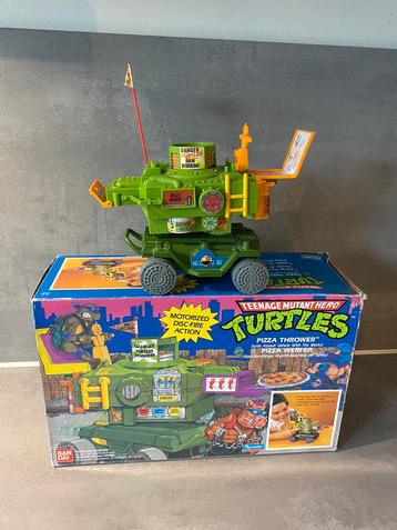 Tmnt Turtles: Pizza Thrower hero version - playmates toys beschikbaar voor biedingen