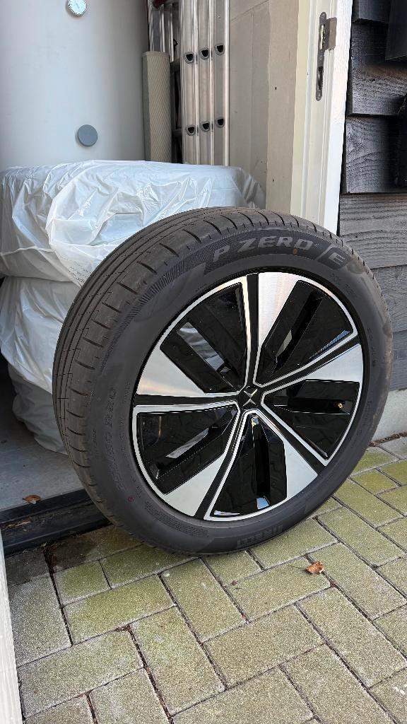 Pirelli 255/50 R20 bandenset incl velgen, Auto-onderdelen, Banden en Velgen, Band(en), Zomerbanden, 20 inch, 255 mm, Personenwagen