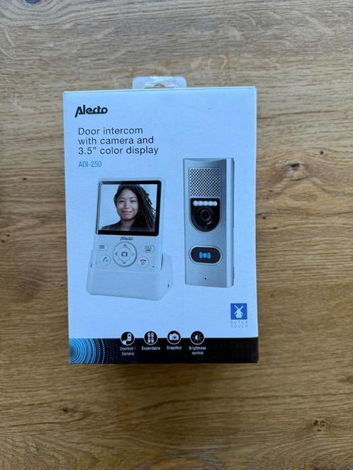 Alecto video deurbel, Huis en Inrichting, Deurbellen, Zo goed als nieuw, Draadloos, Ingebouwde camera, Terugspreekfunctie, Ophalen of Verzenden