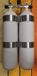 Dubbel 12 duikflessen Apeks, Watersport en Boten, Duiken, Ophalen of Verzenden, Duikfles