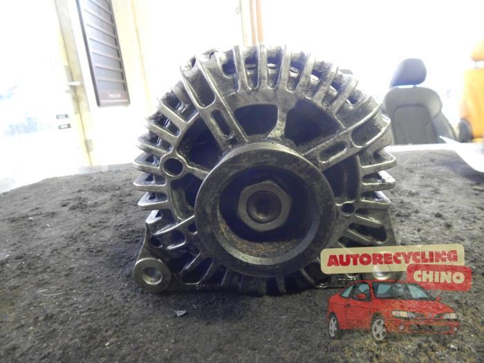 Dynamo van een Peugeot 206, Auto-onderdelen, Motor en Toebehoren, Peugeot, Gebruikt, 3 maanden garantie, Ophalen