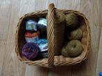touw en breigaren  kleine bolletjes/restjes, Ophalen of Verzenden, Gebruikt, Breien of Haken, Wol of Garen