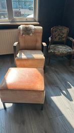 Industriële stoel met hocker en antiek stoeltje, Huis en Inrichting, Fauteuils, Ophalen, Zo goed als nieuw