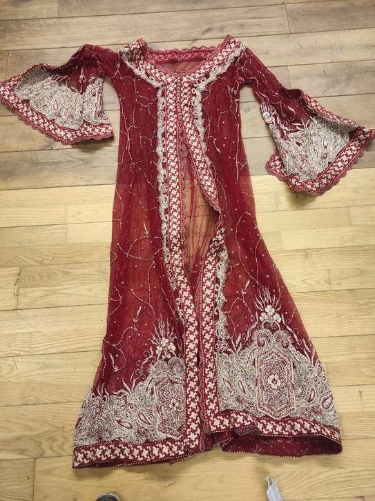 Handgemaakte Marokkaanse Bruidsjurk - Rood, Kleding | Dames, Carnavalskleding en Feestkleding, Zo goed als nieuw, Kleding, Huwelijk