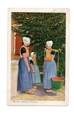 Zeeland.    Bij den waterput.  **, Ophalen of Verzenden, 1920 tot 1940, Ongelopen, Zeeland