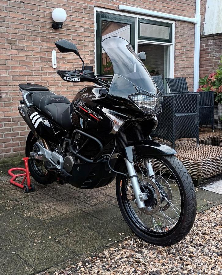HONDA TRANSALP XL650V 2005 29550KM !! Adv. gewijzigd !!, Motoren, Motoren | Honda, Particulier, Toermotor, meer dan 35 kW, 2 cilinders