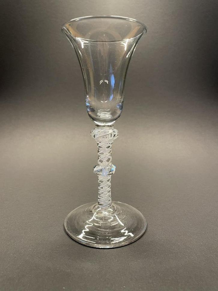 Georgian slingerglas 2e helft 18e eeuw, Antiek en Kunst, Antiek | Glas en Kristal, Verzenden