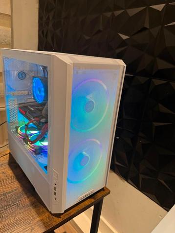 Game pc ryzen 7 5700x / RX 5700xt / 16gb ram beschikbaar voor biedingen