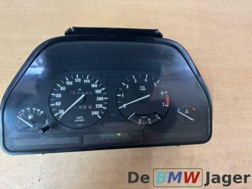 Instrumentenpaneel benzine BMW 5-serie E34 1384192 beschikbaar voor biedingen