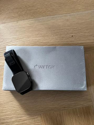 Apple Watch Ultra 2 - Zwart Titanium 4G M/L beschikbaar voor biedingen