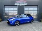 Toyota Yaris 1.5 Hybrid Executive Bi-Tone Nieuwstaat!, 1497 cc, Gebruikt, Euro 6, 4 cilinders