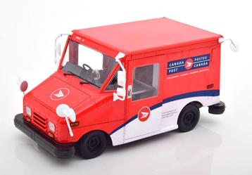 Canada Post LLV Post Delivery Vehicle, 1/18, Greenlight beschikbaar voor biedingen