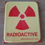 Radioactive emaille bord, Ophalen of Verzenden