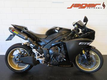 Yamaha YZF R1 ZEER FRAAI EN SNEL! AKRA (bj 2009) beschikbaar voor biedingen