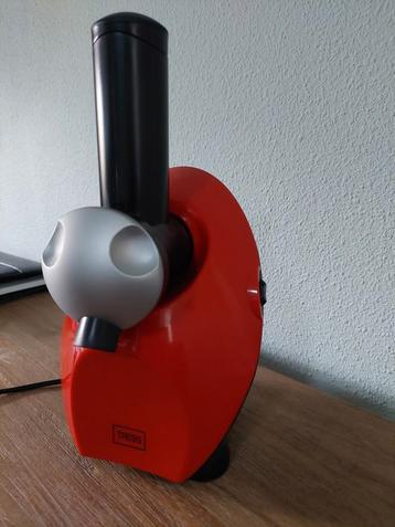 Ijsmachine beschikbaar voor biedingen