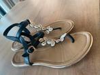 ZGAN Sandalen met Schelpjes - Maat 39, Ophalen of Verzenden, Zo goed als nieuw, Zwart, Sandalen of Muiltjes