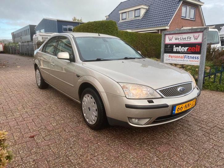 Ford Mondeo 1.8 16V HB 2003 Beige trekhaak, Auto's, Ford, Bedrijf, Mondeo, ABS, Airbags, Airconditioning, Boordcomputer, Centrale vergrendeling