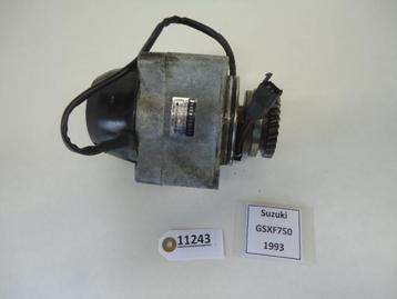 GSX750F 1988 - 1997 Suzuki Alternator D1-10627 beschikbaar voor biedingen