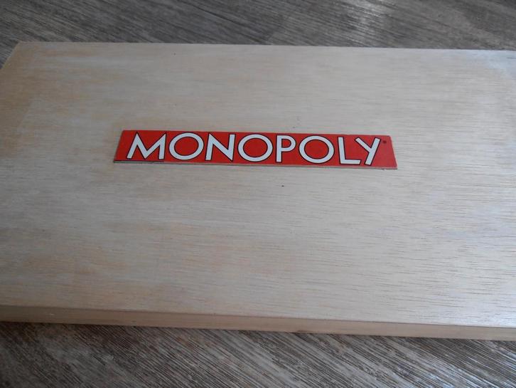 Heel oud Monopoly spel te koop, Hobby en Vrije tijd, Gezelschapsspellen | Bordspellen, Gebruikt, Ophalen of Verzenden