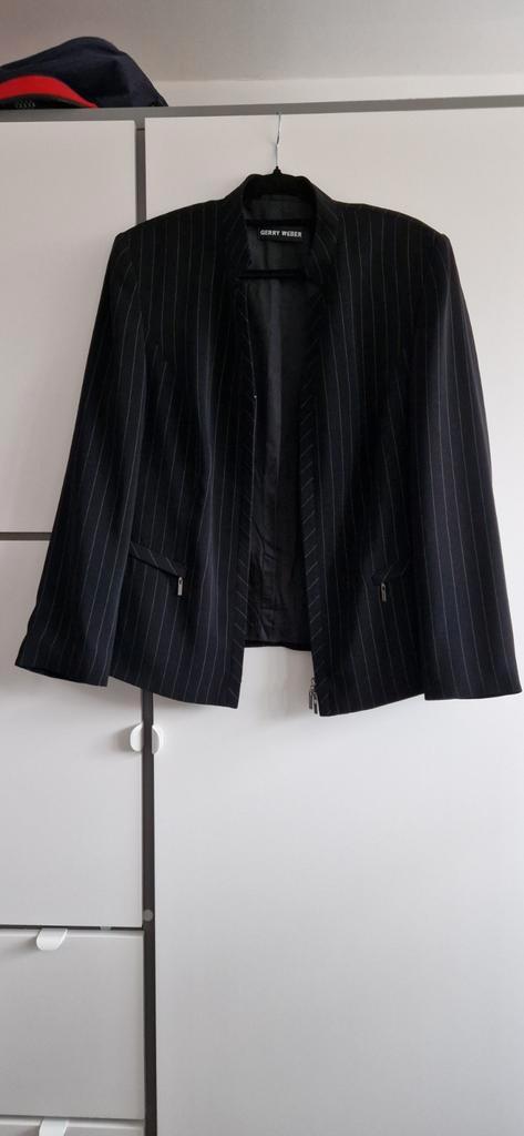Gerry Weber gestreepte blazer/vest zwart met rits maat 44, Kleding | Dames, Jasjes, Kostuums en Pakken, Zo goed als nieuw, Jasje