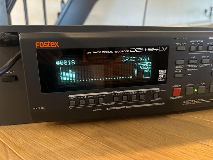 Fostex D2424LV | 24-Track Recorder 24-Bit 96kHz, Audio, Tv en Foto, Professionele Audio-, Tv- en Video-apparatuur, Gebruikt, Audio