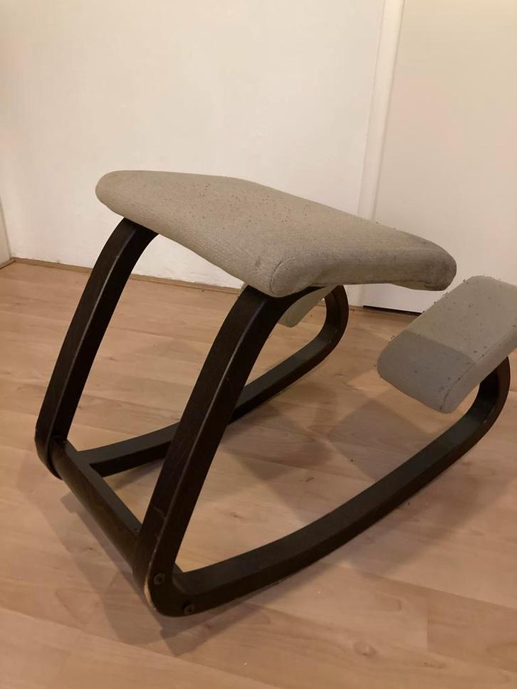 Stokke Varier Variable kniestoel - gebruikt, Huis en Inrichting, Stoelen, Gebruikt, Eén, Hout, Overige materialen, Ophalen