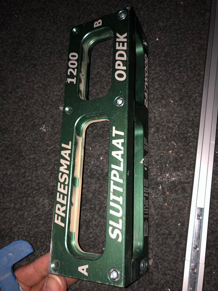 24/7wood freesmal sluitplaat opdekdeur met inlegnok, Doe-het-zelf en Verbouw, Gereedschap | Handgereedschap, Gebruikt, Ophalen of Verzenden