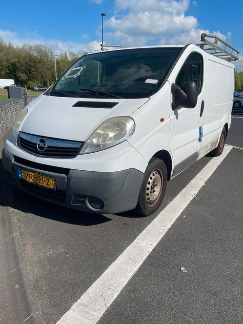Opel Vivaro 2009 export of klusbus, Auto's, Bestelauto's, Particulier, Opel, Diesel, Geïmporteerd, Ophalen
