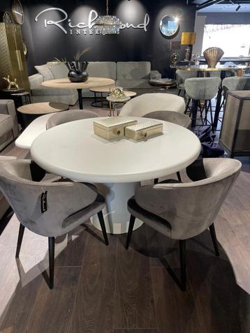 Eettafel Bloomstone van Richmond Interiors beschikbaar voor biedingen