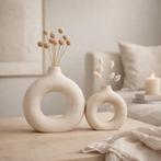 Set van 2 Donut Vaasjes - Stijlvol en Uniek, Wit, Aardewerk of Porselein, Nieuw, Ophalen of Verzenden