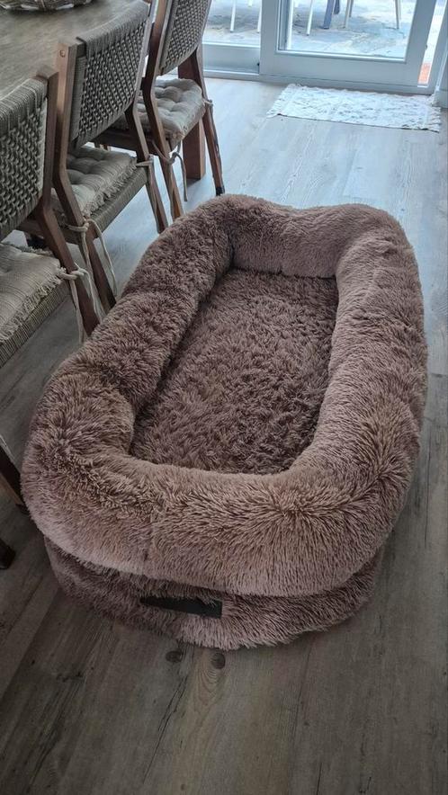 Human dogbed 1.30 mtr x 80 cm taupe afneembaar, Dieren en Toebehoren, Hondenmanden, Zo goed als nieuw, Ophalen