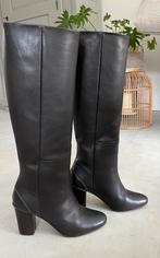 Hoge laarzen Humanoid donkerbruin - maat 37, Kleding | Dames, Schoenen, Ophalen, Zo goed als nieuw, Bruin, Hoge laarzen