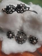 Diverse Sieraden uit nalatenschap, Antiek en Kunst, Antiek | Goud en Zilver, Ophalen of Verzenden, Goud