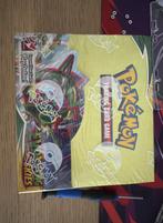 Evolving skies Booster Box, Hobby en Vrije tijd, Verzamelkaartspellen | Pokémon, Foil, Nieuw, Boosterbox, Ophalen of Verzenden