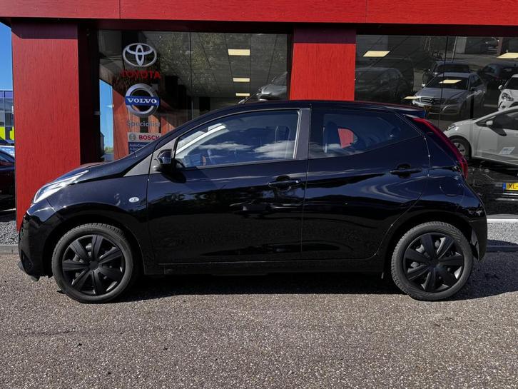 Toyota Aygo 1.0 VVT-i x-play | Airco | Radio | Bluetooth | C, Auto's, Toyota, Bedrijf, Te koop, Aygo, ABS, Achteruitrijcamera