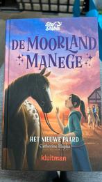 De moorland manege Catherine Hapka, Ophalen of Verzenden, Zo goed als nieuw