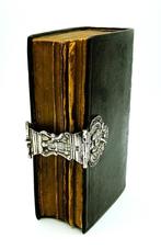 Antieke Bijbel met zilveren slot uit de 18e eeuw, Antiek en Kunst, Antiek | Boeken en Bijbels, Verzenden, Bijbel