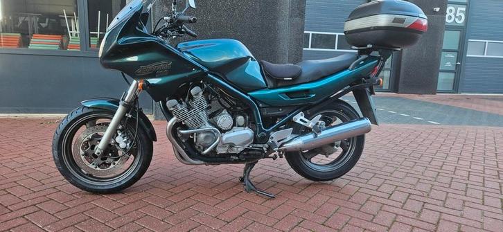 Yamaha xj 900 diverson 2001, Motoren, Motoren | Yamaha, Bedrijf, Toermotor, meer dan 35 kW, 4 cilinders, Motorrijbewijs A, Cardan-aandrijving