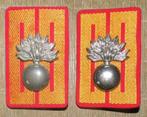 Kraagstukken Garderegiment Grenadiers en Jagers, Grenadiers, Ophalen of Verzenden, Landmacht, Nederland, Embleem of Badge