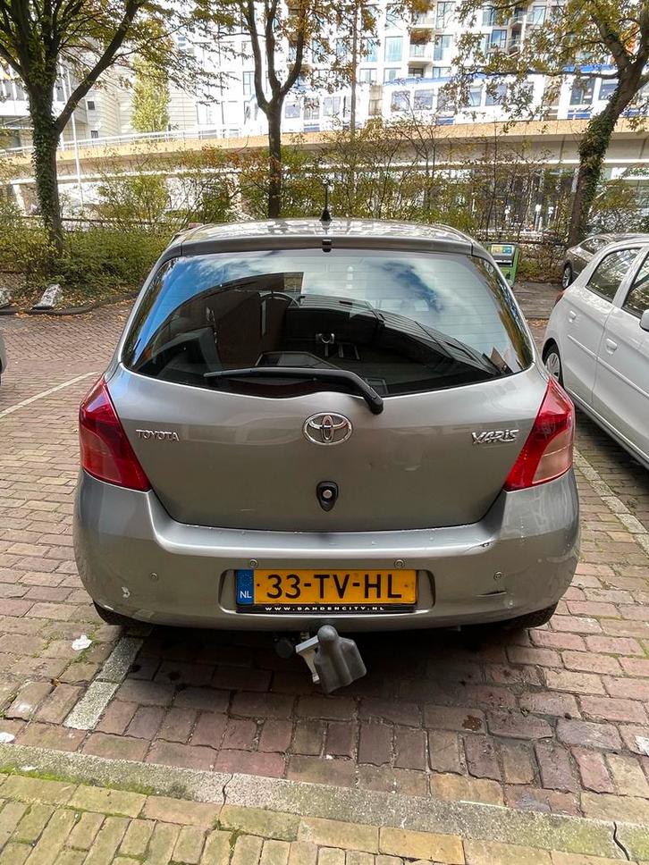 Toyota Yaris 2007 Automaat 5 deur met arco- 133/000 km gered, Auto-onderdelen, Motor en Toebehoren, Toyota, Gebruikt, Ophalen