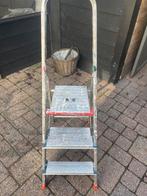 Altrex trap 3 treden, Doe-het-zelf en Verbouw, Ladders en Trappen, Ophalen, Gebruikt, Trap, Opvouwbaar of Inschuifbaar