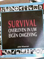 Survival overleven in uw eigen omgeving, Boeken, Oorlog en Militair, Ophalen of Verzenden, Zo goed als nieuw