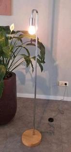 Staande lamp - 140 cm hoog, Ophalen, Zo goed als nieuw