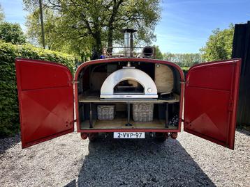 Originele pizza trailer te huur /mobiele pizza oven  beschikbaar voor biedingen