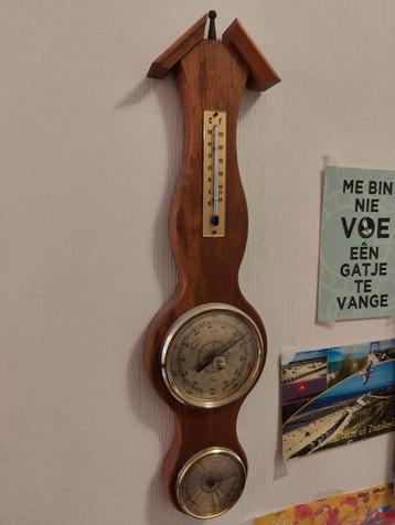 Vintage Houten Barometer beschikbaar voor biedingen