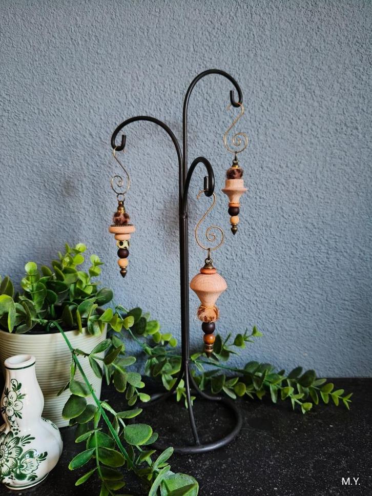 Handgemaakte hangers / ornamenten - hout, metaal, glas enz., Diversen, Kerst, Nieuw, Ophalen of Verzenden