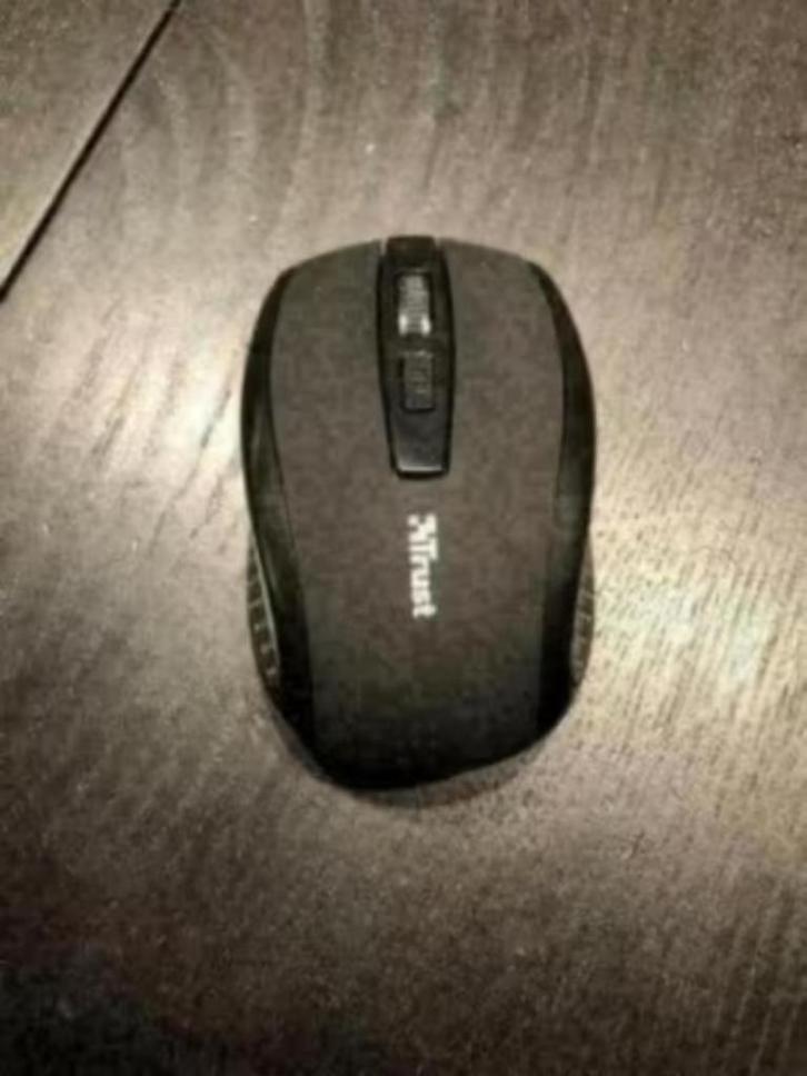 ZGAN Trust Notebook Mouse Zwart €4,99, Computers en Software, Muizen, Zo goed als nieuw, Muis, Ophalen of Verzenden